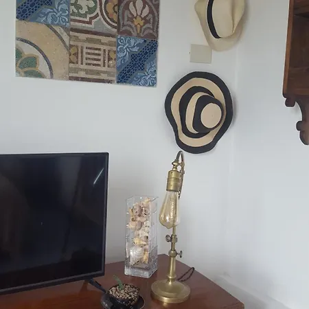 La Casa Sugli Archi Gæstehus Ponza
